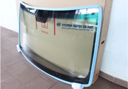 KÍNH CHẮN GIÓ XE HYUNDAI SOLATI