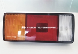 ĐÈN HẬU PHẢI XE ĐẦU KÉO HD1000