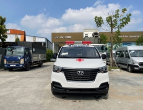 Xe cứu thương Hyundai Starex