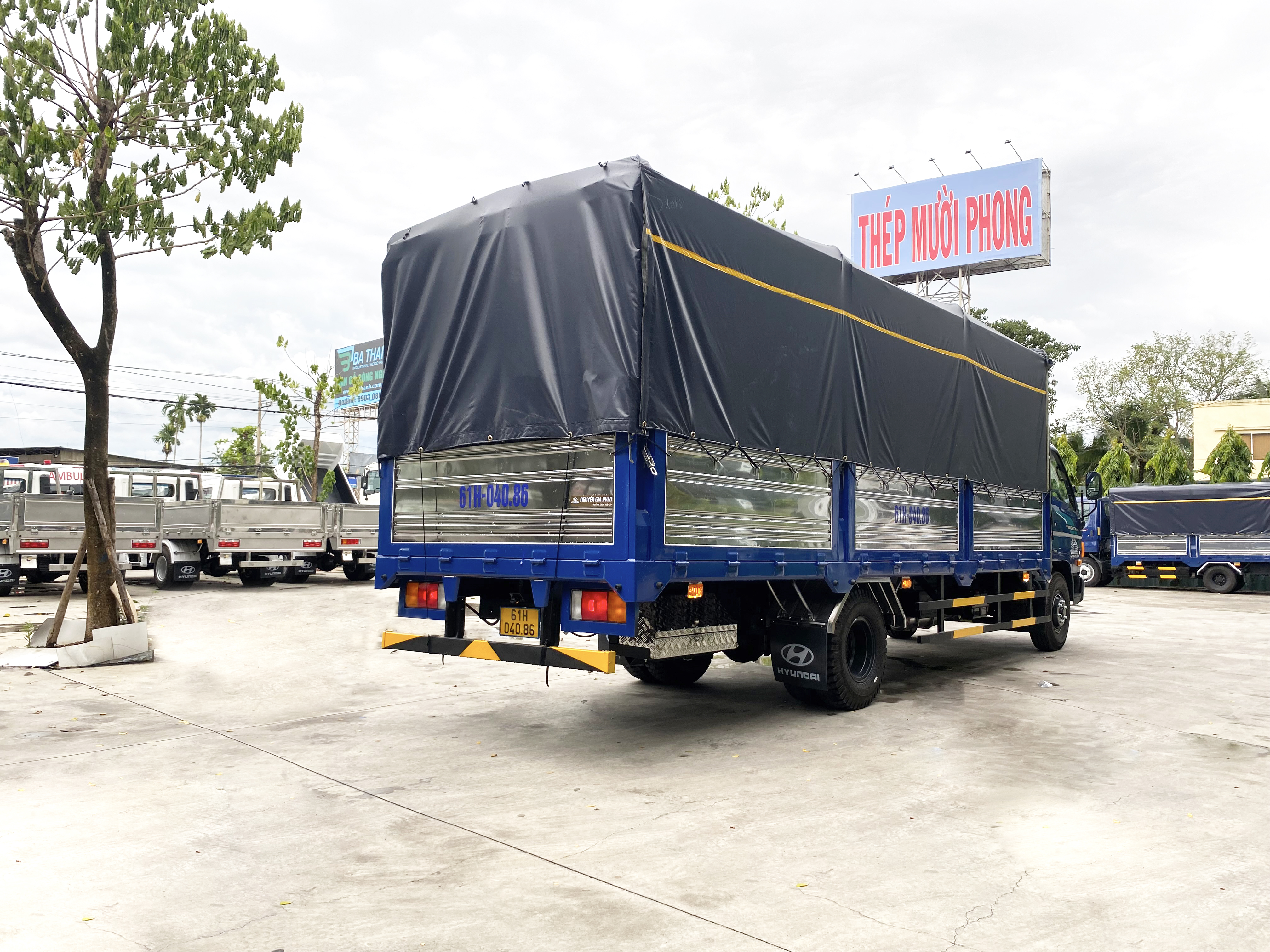 Xe tải Hyundai New Mighty 110XL thùng mui bạt tải trọng 7 tấn, thùng dài 6m3