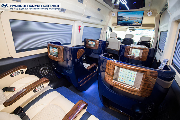 Xe Solati Limousine Limited Edition