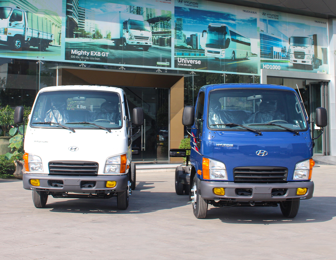 NEW MIGHTY N250SL - 2.5 TẤN - Thùng dài 4m3