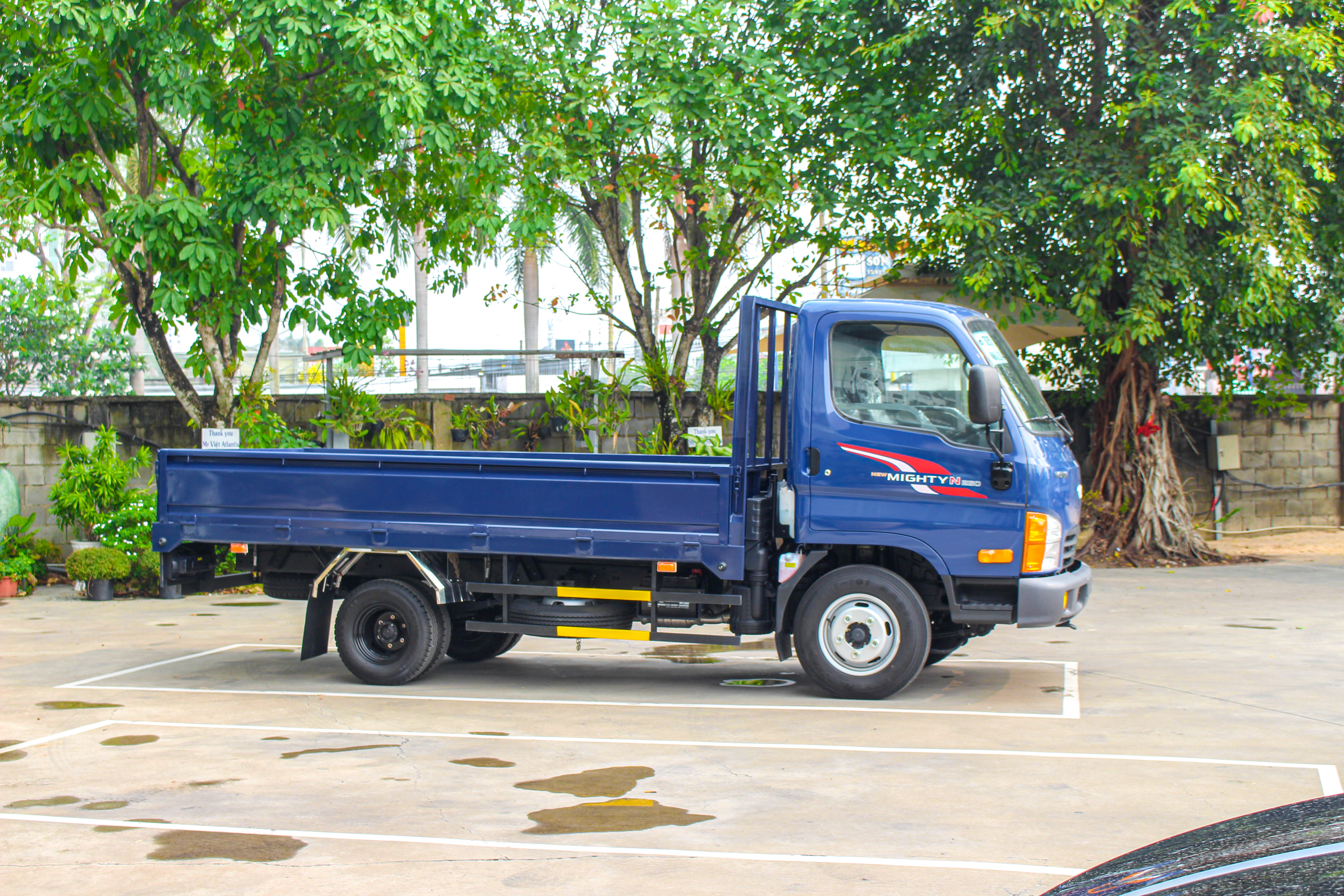 Xe tải N250 thùng lửng