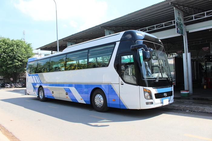 GIÁ BÁN XE KHÁCH HYUNDAI UNIVERSE 45 - 47 CHỖ MỚI NHẤT 2021