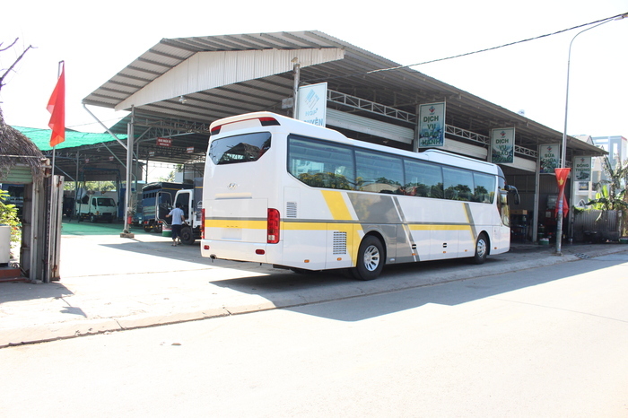 GIÁ BÁN XE KHÁCH HYUNDAI UNIVERSE 45 - 47 CHỖ MỚI NHẤT 2021