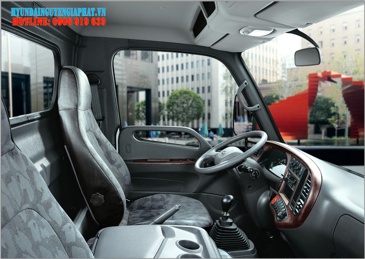 Xe Hyundai 75S MB chính hãng mới 100% giá cực ưu đãi