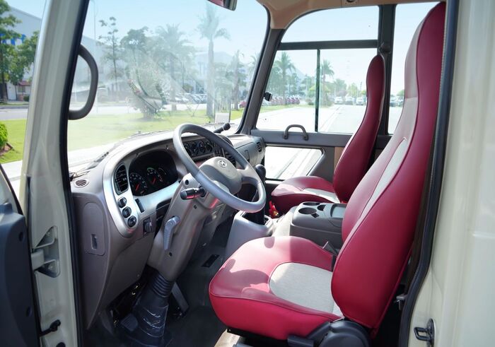 Hyundai County: Thương hiệu xe khách cao cấp bền bỉ bậc nhất