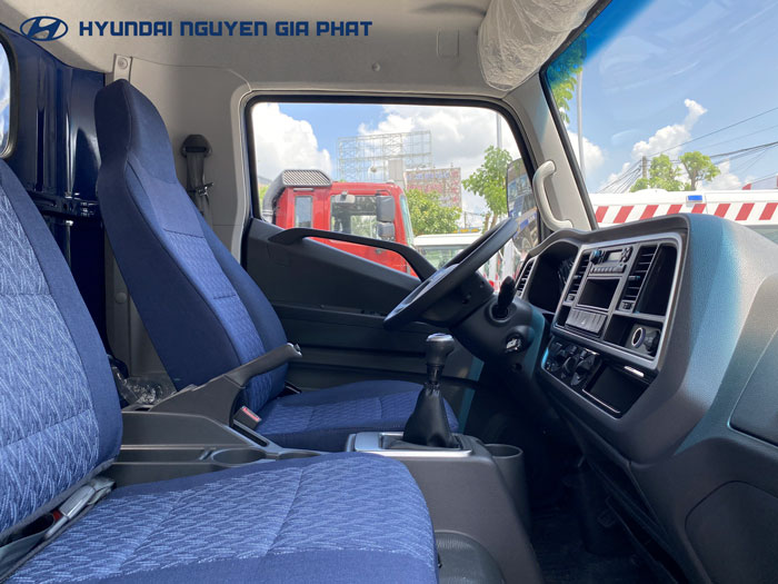HYUNDAI MIGHTY EX8 GTL 7 TẤN THÙNG DÀI 5.8M 