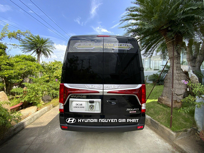 Solati Limousine DCar Hạng Thượng Đỉnh