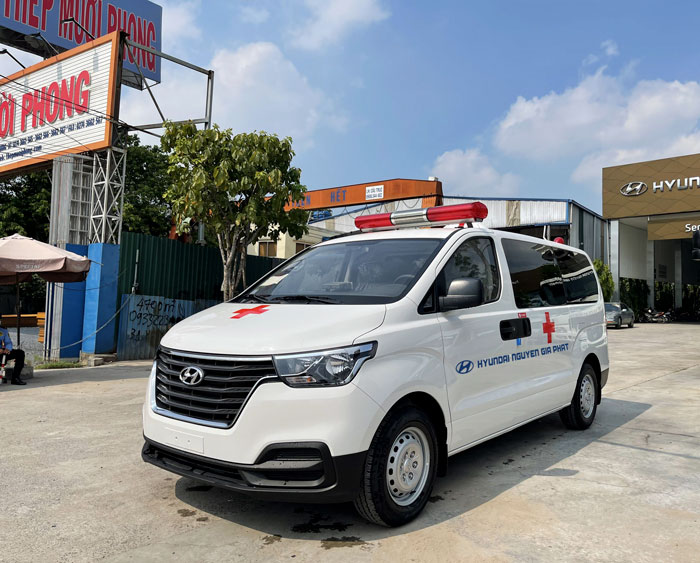 Xe cứu thương Hyundai Starex