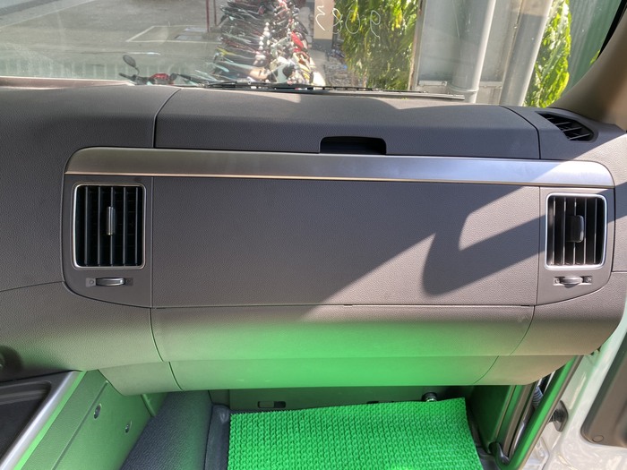 Hyundai Xcient: Xe đầu kéo thế hệ mới với sức mạnh vượt trội